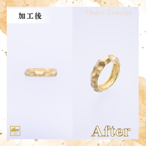 K18イエローゴールドでお作りした槌目仕上げのベビーリング。お子さまの誕生記念にぴったりのオーダーメイドジュエリーです。